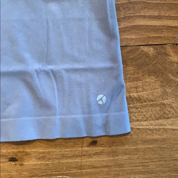 NWT Avocado Sport Tank - Picture 4 of 8